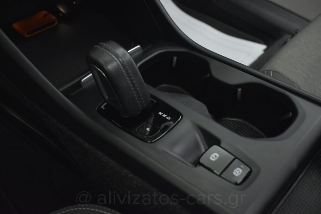 Volvo XC40 - T5 Recharge Inscription Panorama Plug in 262hp Camera
