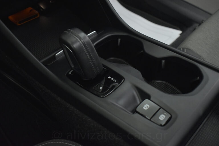 Volvo XC40 - T5 Recharge Inscription Panorama Plug in 262hp Camera