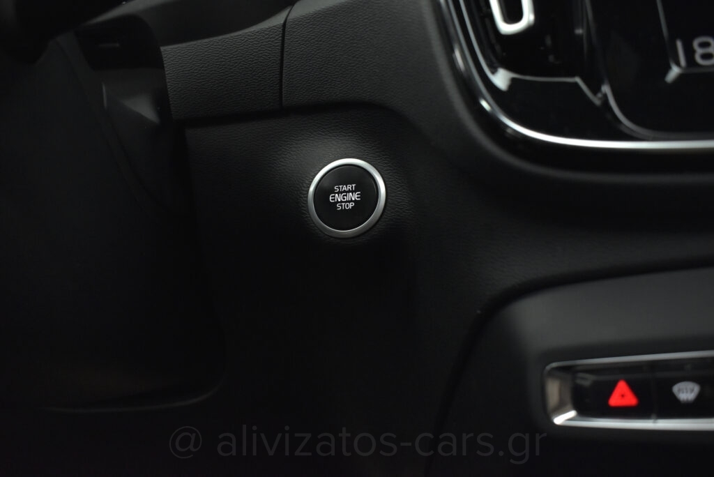 Volvo XC40 - T5 Recharge Inscription Panorama Plug in 262hp Camera