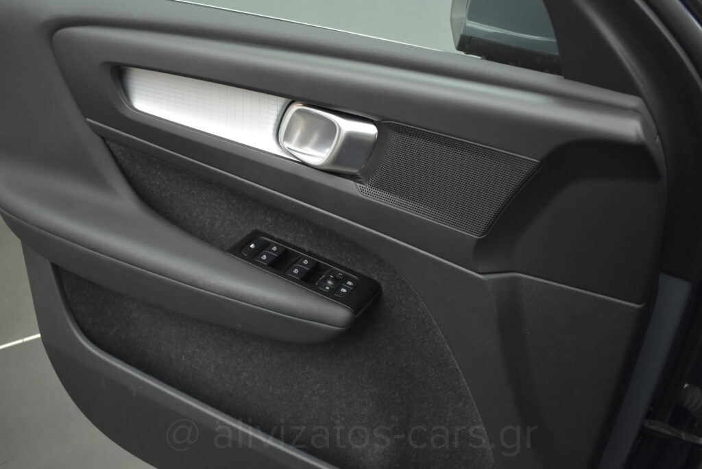 Volvo XC40 - T5 Recharge Inscription Panorama Plug in 262hp Camera