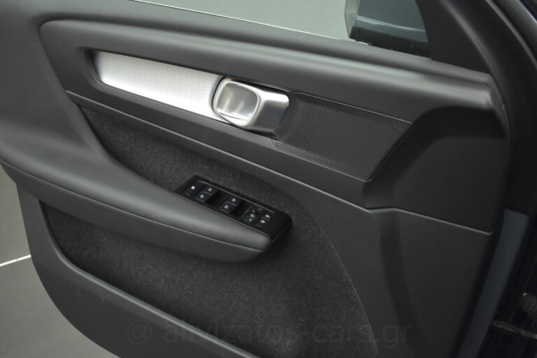 Volvo XC40 - T5 Recharge Inscription Panorama Plug in 262hp Camera