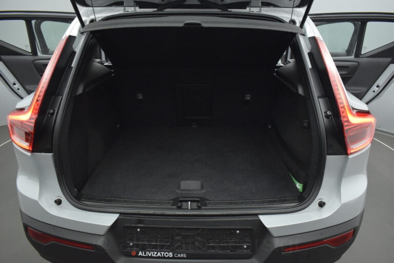 Volvo XC40 - T5 Recharge Inscription Plug in 262hp Camera Blis