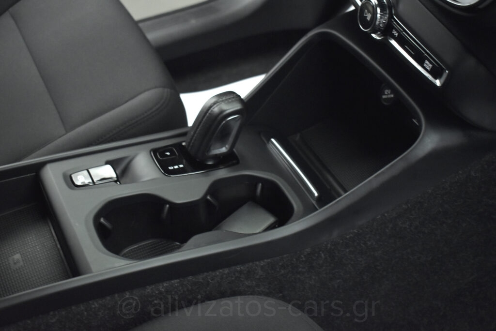 Volvo XC40 - T5 Recharge Inscription Plug in 262hp Camera Blis