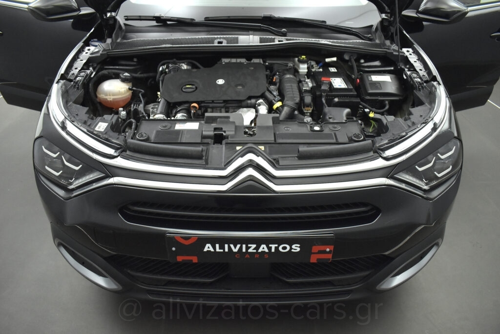 Citroen C4 - 1.5 BlueHDi EAT8 SHINE 130hp NAVI R18