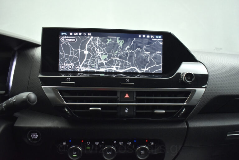 Citroen C4 - 1.5 BlueHDi EAT8 SHINE 130hp NAVI R18