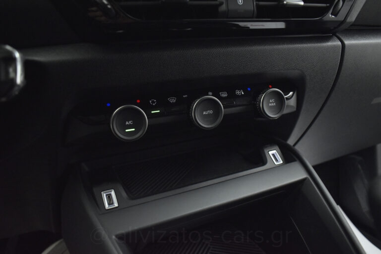 Citroen C4 - 1.5 BlueHDi FEEL NAVI 110 hp