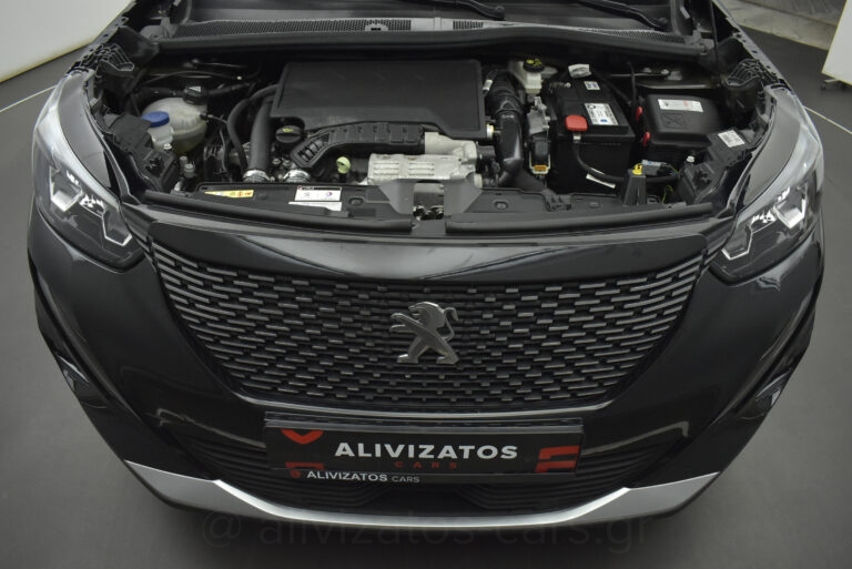 Peugeot 2008 - Allure 1.2 Puretech 130 hp