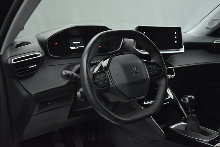 Peugeot 2008 - Allure 1.2 Puretech 130 hp