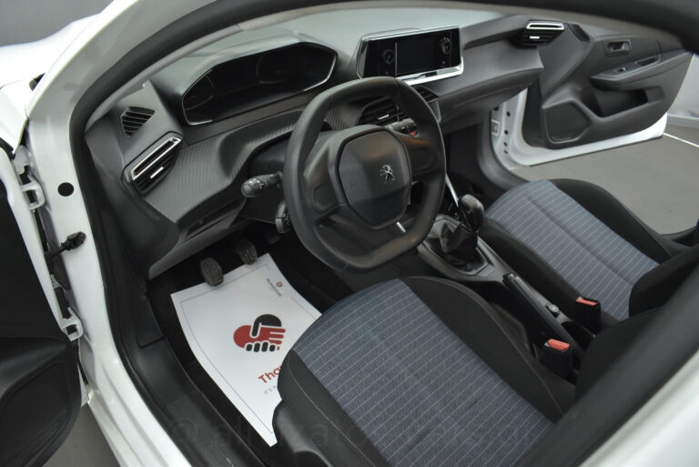 Peugeot 208 - 1.2 PureTech 75 hp