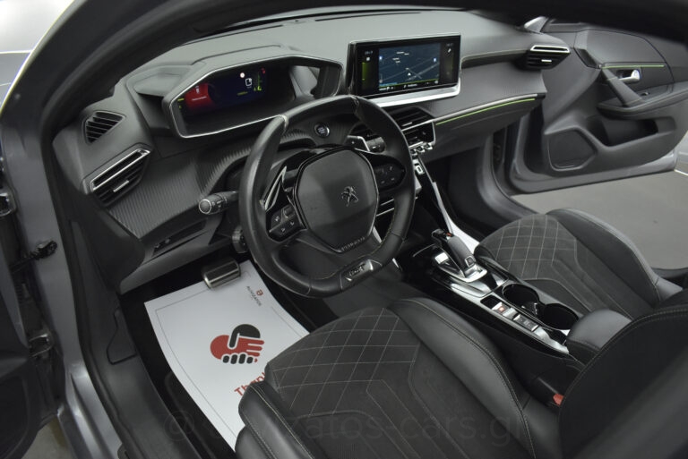 Peugeot 208 - GT Pack 130 hp 1.2 Puretech EAT8