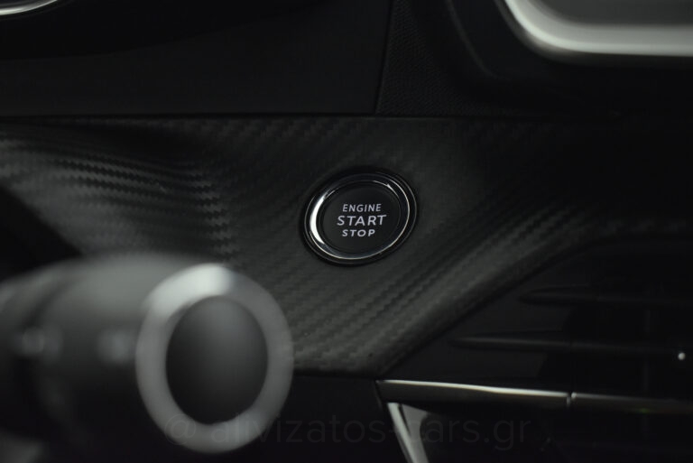 Peugeot 208 - GT Pack 130 hp 1.2 Puretech EAT8